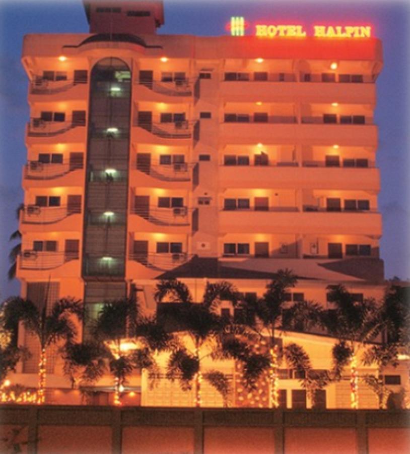 Halpin Hotel Yangon Luaran gambar