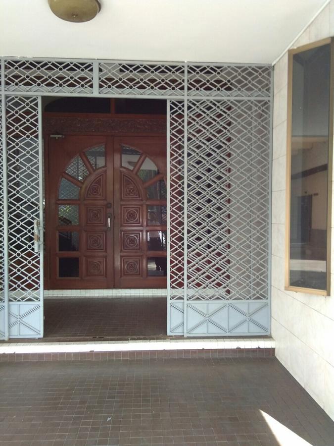 Halpin Hotel Yangon Luaran gambar